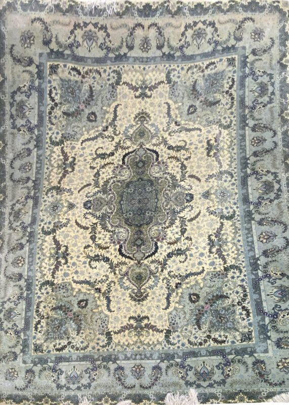 Iran Tabriz Rug – 395×295 (cm) – Oriental Rugs Co.